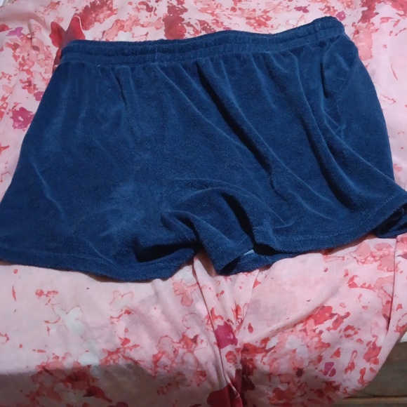 DONNI. TERRY CLOTH FEEL SHORTS - Picture 5 of 5